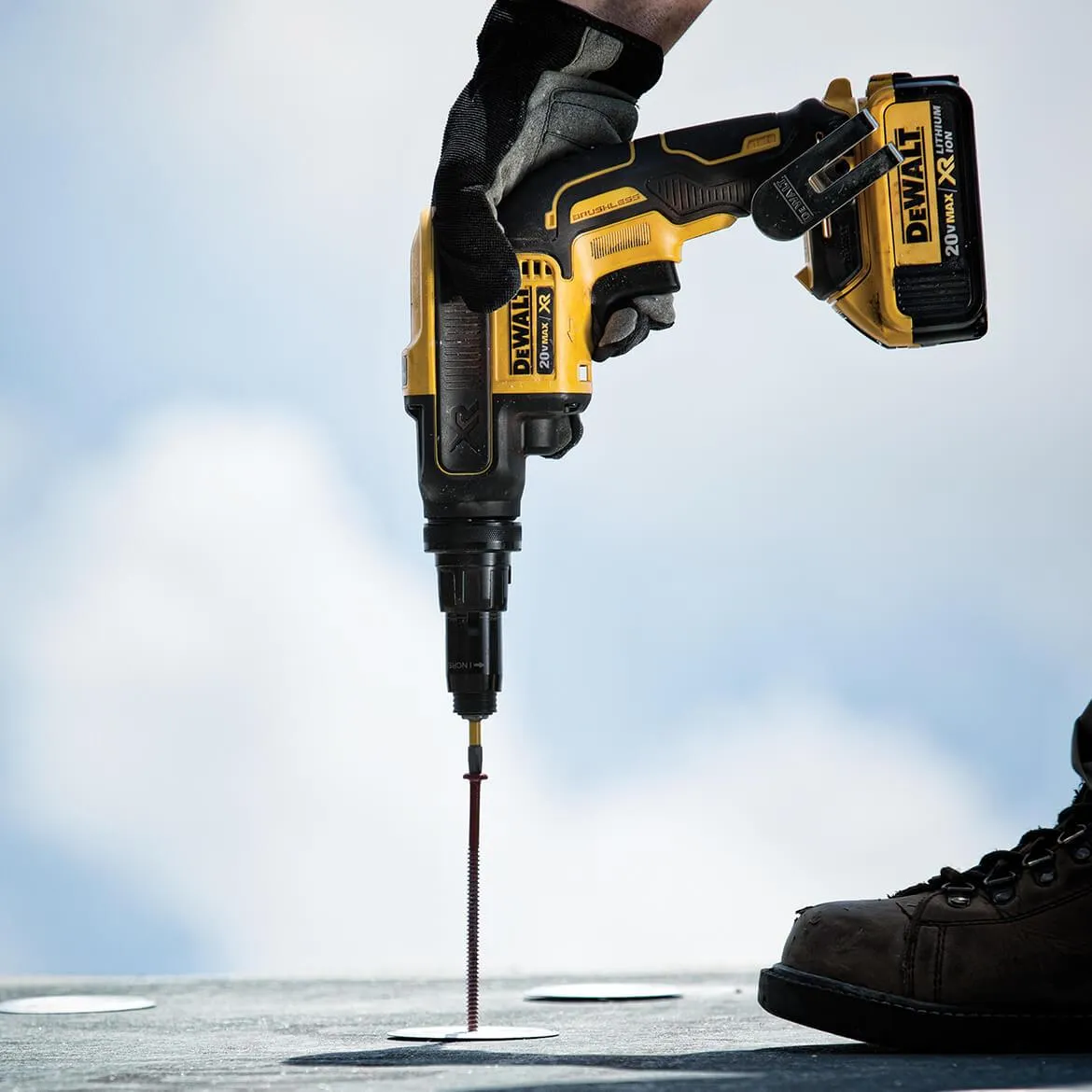 DeWALT DCF622B 20V MAX XR Adjustable Torque Screwgun - Bare Tool