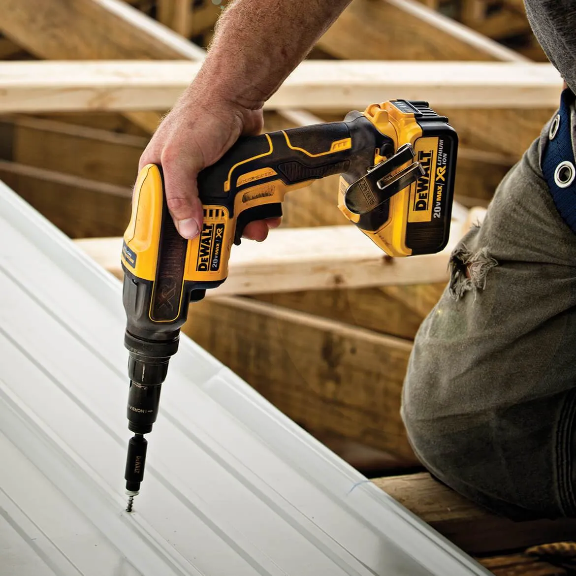 DeWALT DCF622B 20V MAX XR Adjustable Torque Screwgun - Bare Tool