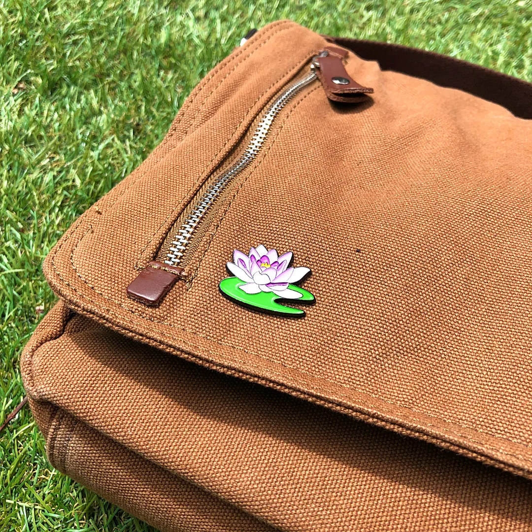 Water Lily - Pin